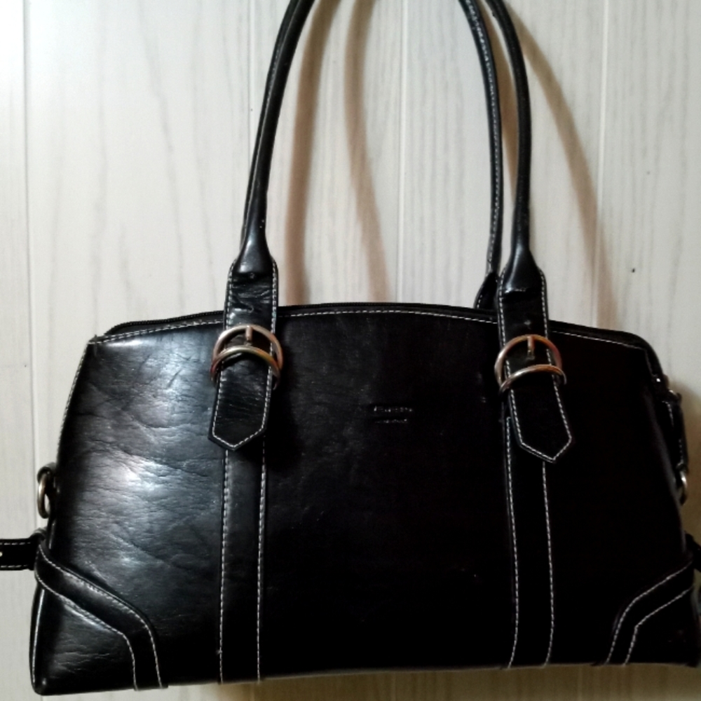 Veneto New York leather barrel bag